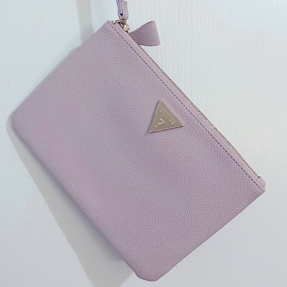 Lavendar Guess Wristlet (brand new) - Picture 1 of 3